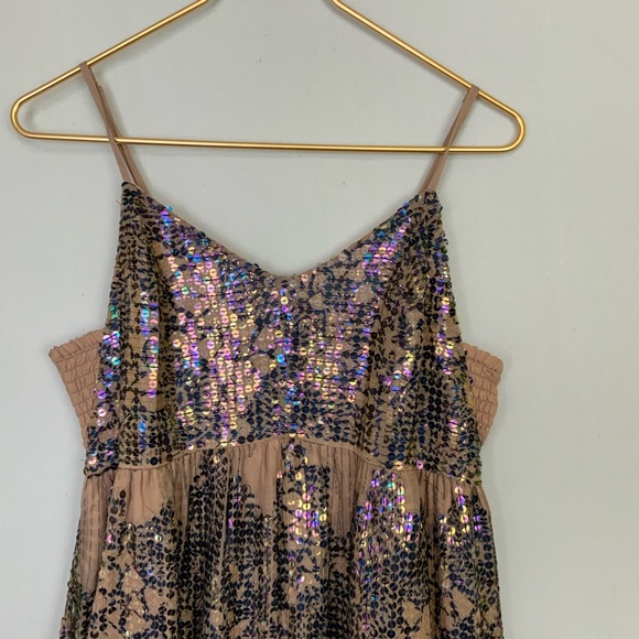 NWT Anthropologie Let Me Be Sz Small Deep-V Neck Sequin Smocked Long Maxi Dress - Picture 3 of 12